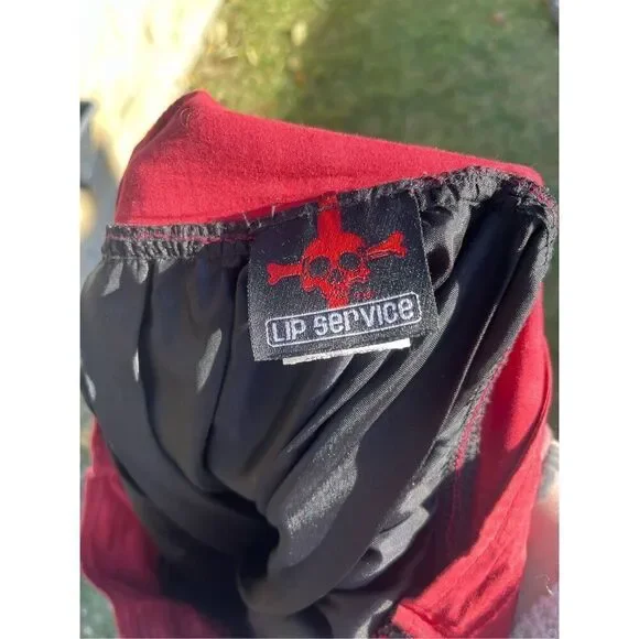 Lip Service Skirt Y2K Cottagecore Black and Red Lace and Tulle Layered - Picture 3 of 7